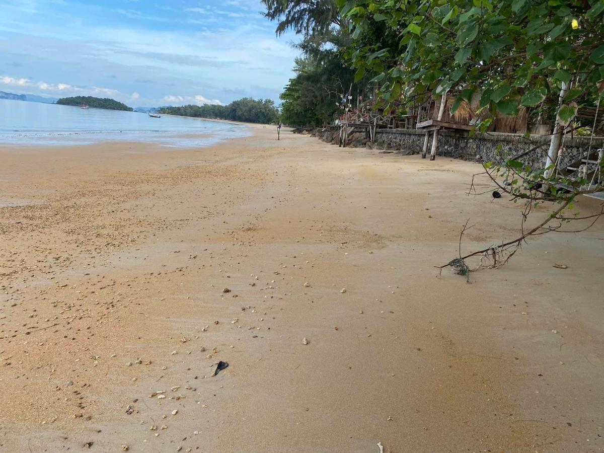 White Seaview Residence Klong Muang Beach Esterno foto