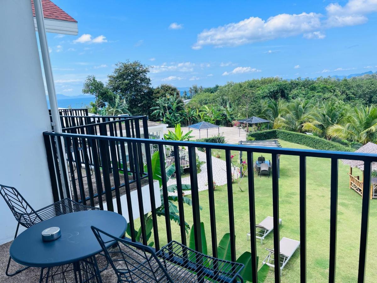 White Seaview Residence Klong Muang Beach Esterno foto