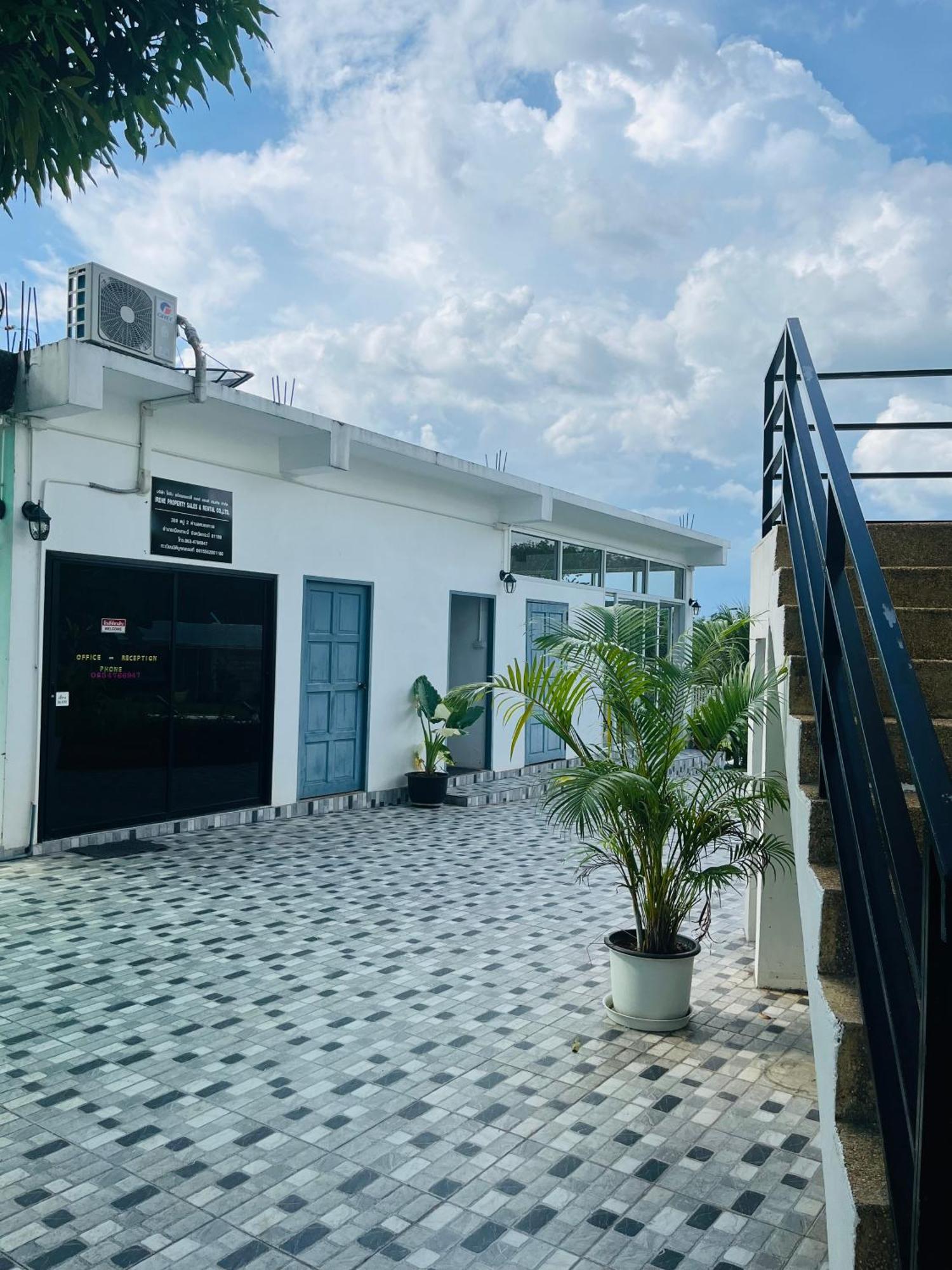 White Seaview Residence Klong Muang Beach Esterno foto