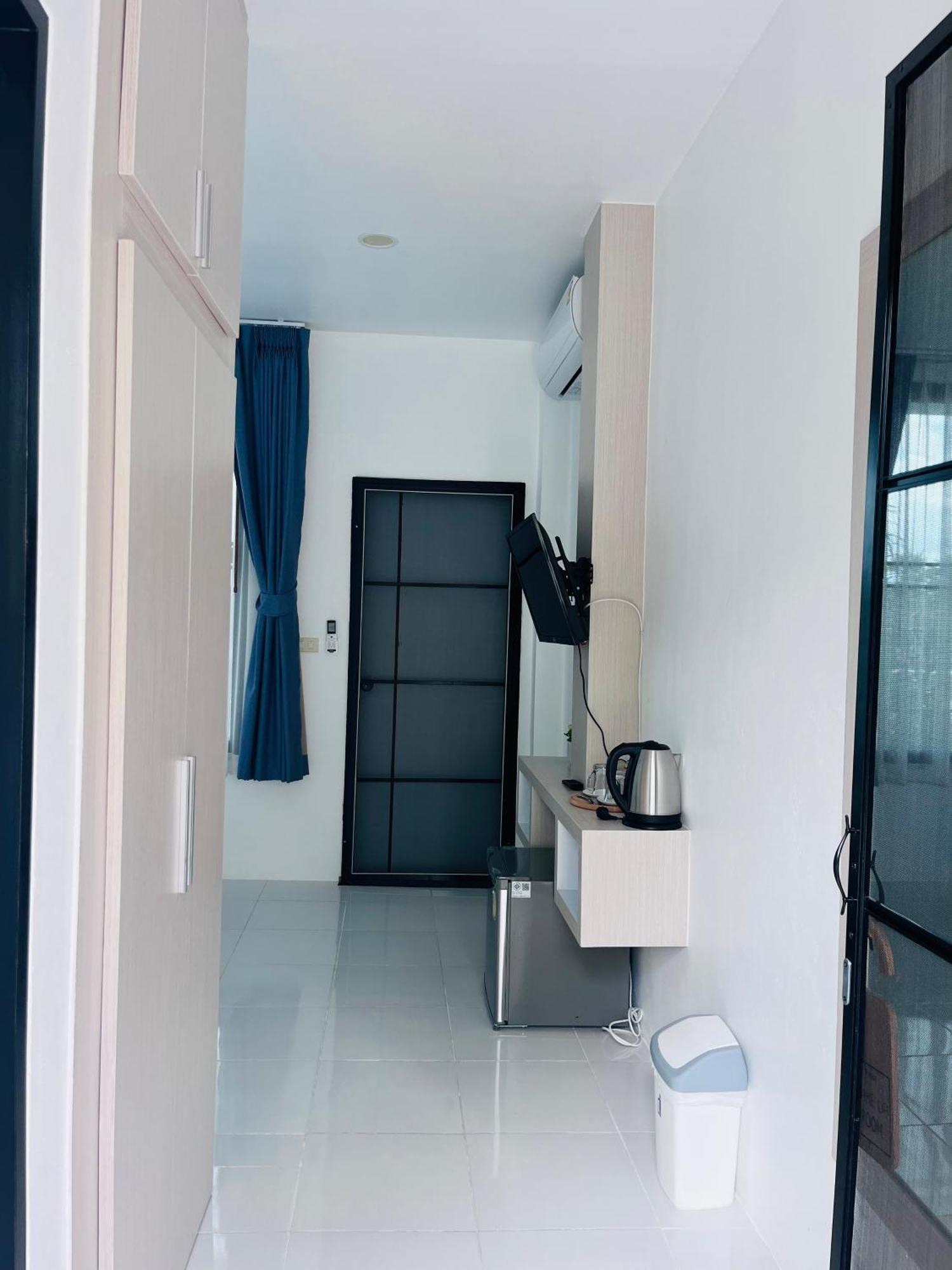 White Seaview Residence Klong Muang Beach Esterno foto