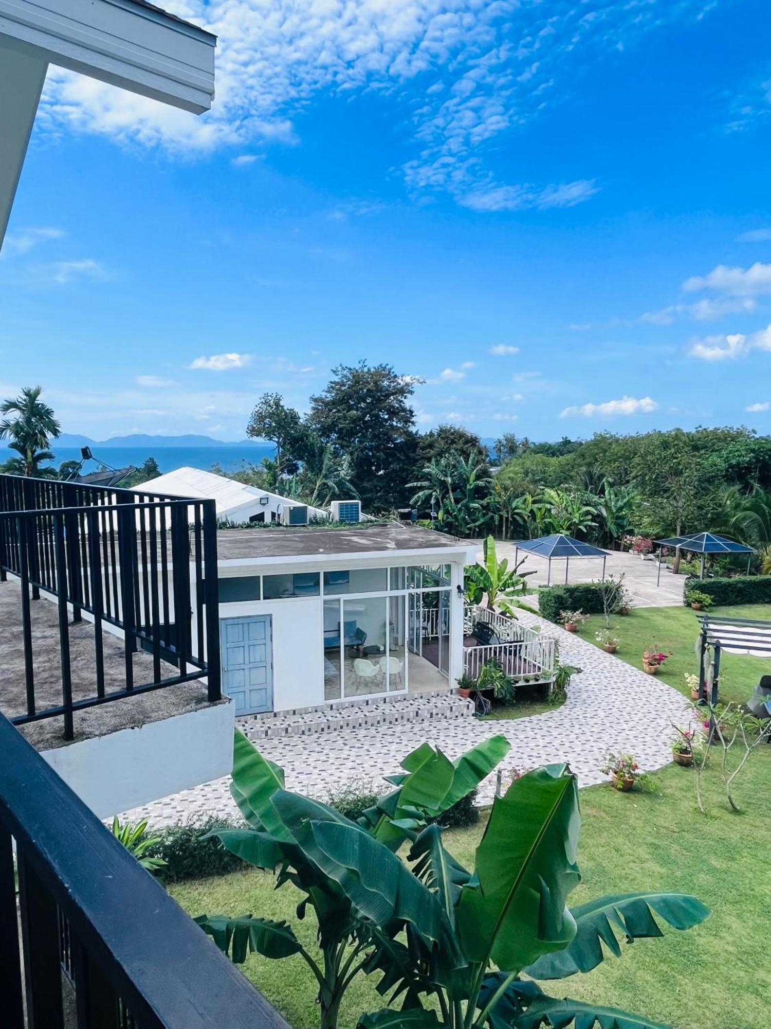 White Seaview Residence Klong Muang Beach Esterno foto